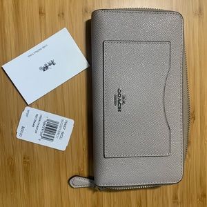 Birch gray Coach Wallet BRAND NEW!
